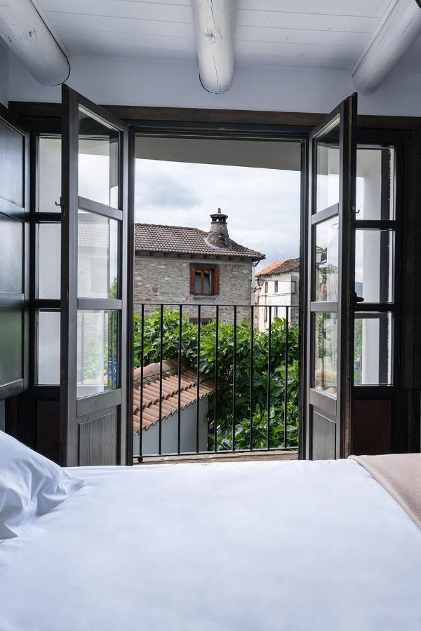 Apartament Casas Pirineos Sabiñánigo Zewnętrze zdjęcie