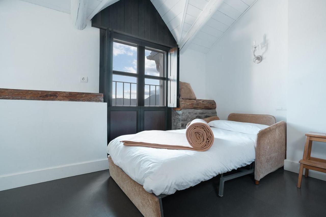 Apartament Casas Pirineos Sabiñánigo Zewnętrze zdjęcie